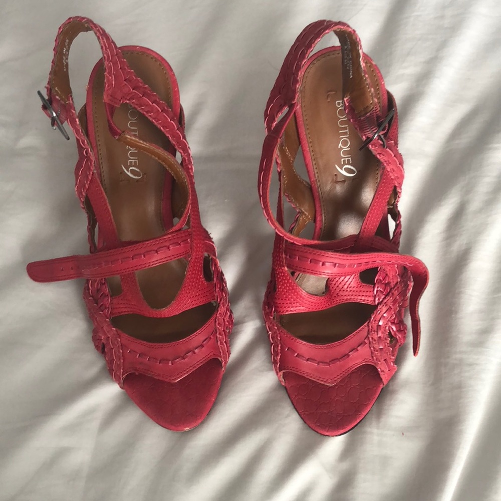 Strappy sandals
